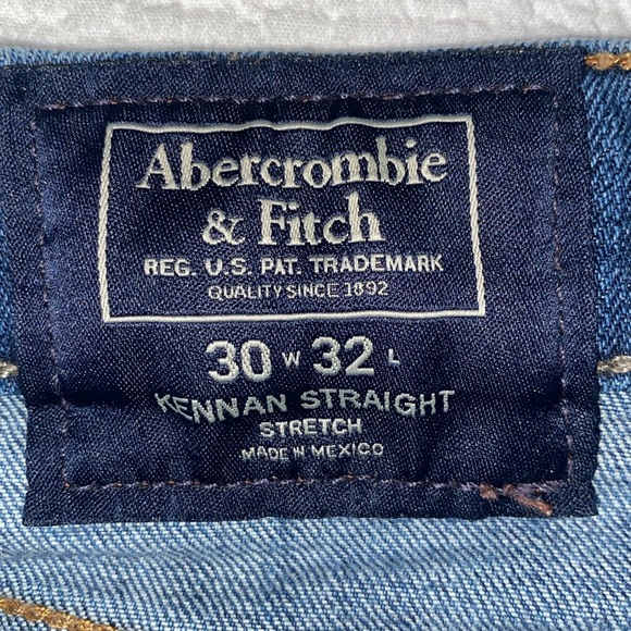 Abercrombie and Fitch men’s jeans - Picture 2 of 7